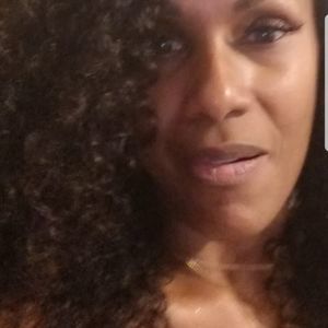 Meet your Posher, Sherry